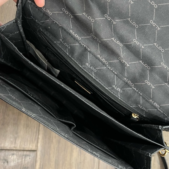 Aldo Purse - Picture 6 of 10